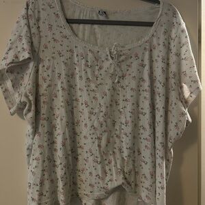 Old Navy Gray White Flowered Short Sleeve Blouse with Tie Front